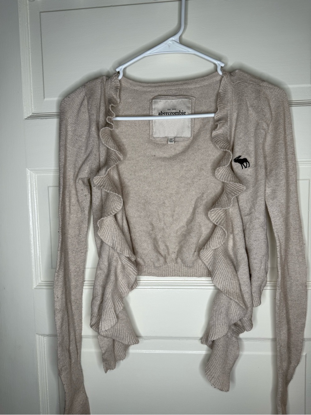 Abercrombie & Fitch Beige Ruffle Open-Front Cropped Cardigan
